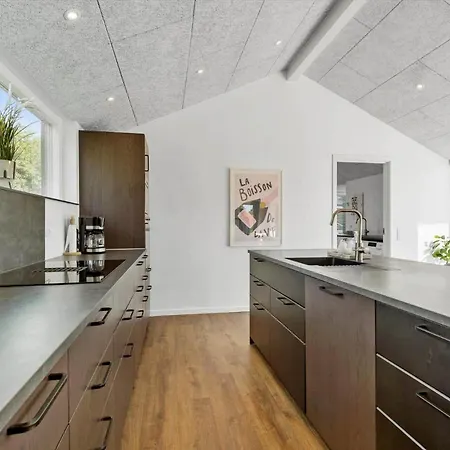 8532-grenaa-fridavej-66 * Brondstrup